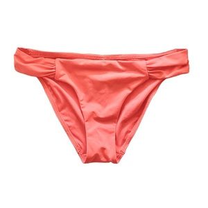 Victoria’s Secret’s Bikini Bottoms Size M / NWT